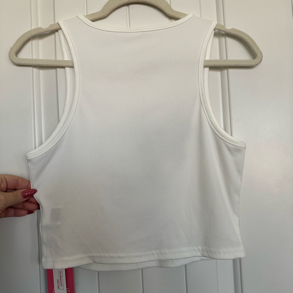 NWT White Cropped Tank Top with Black Cross Design - Picture 3 of 5